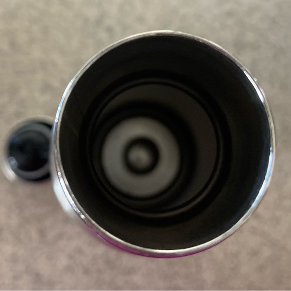 Victoria’s Secret 17oz PINK Silver Metal Water Bottle - Picture 3 of 4